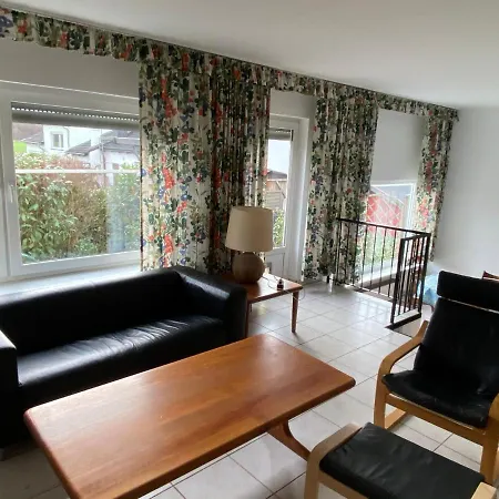 Freistehendes Einfamilienhaus Villa *